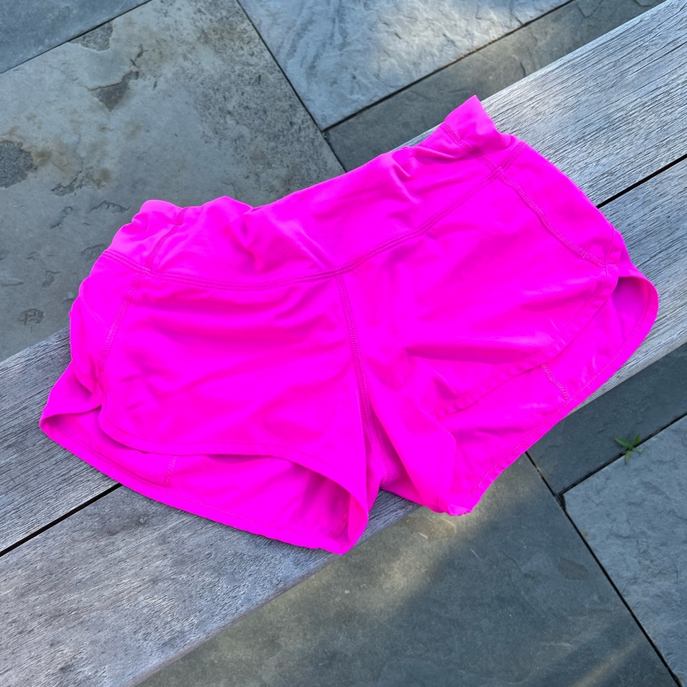 Lululemon neon pink shorts 2.5 inseam